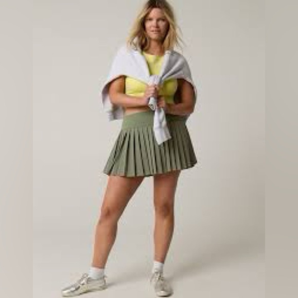 Aerie Olive Green Pleated Skort
